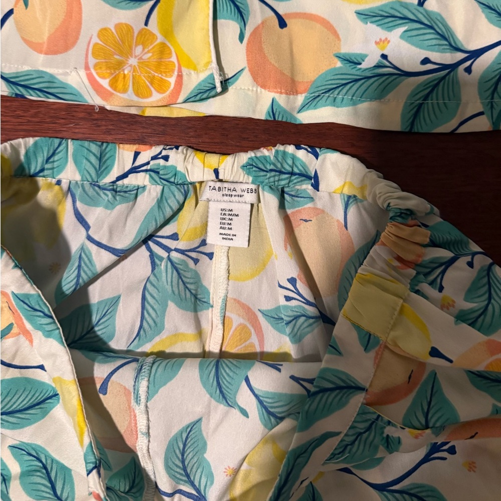 Lemon Print Pyjama Set - Picture 4 of 6